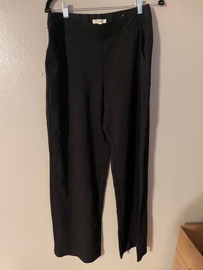 Max Studio Black Wide Leg Pants